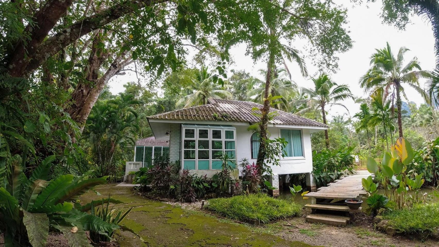 Blu Monkey Pooltara Krabi Hotel & Villas Pet Friendly Exterior photo