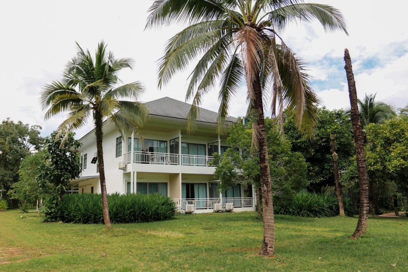 Blu Monkey Pooltara Krabi Hotel & Villas Pet Friendly Exterior photo